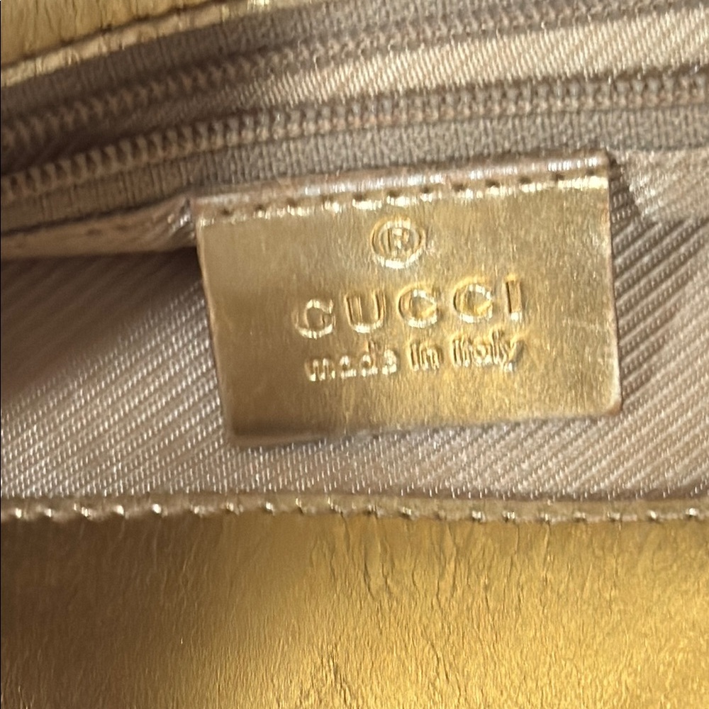 Gucci Blue and Gold Textured Tote Bag - Picture 7 of 14